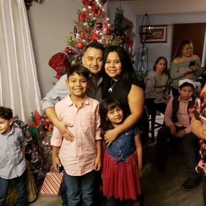 Meet your Posher, Carlos ivan